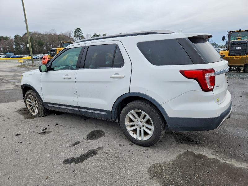 Photo 2 from auction – 2016 FORD EXPLORER with VIN 1FM5K7DH8GGB27200