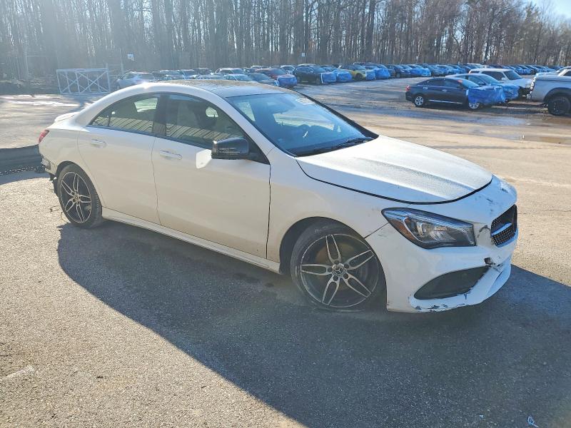 Photo 4 from auction – 2018 MERCEDES-BENZ CLA with VIN WDDSJ4EB4JN670569