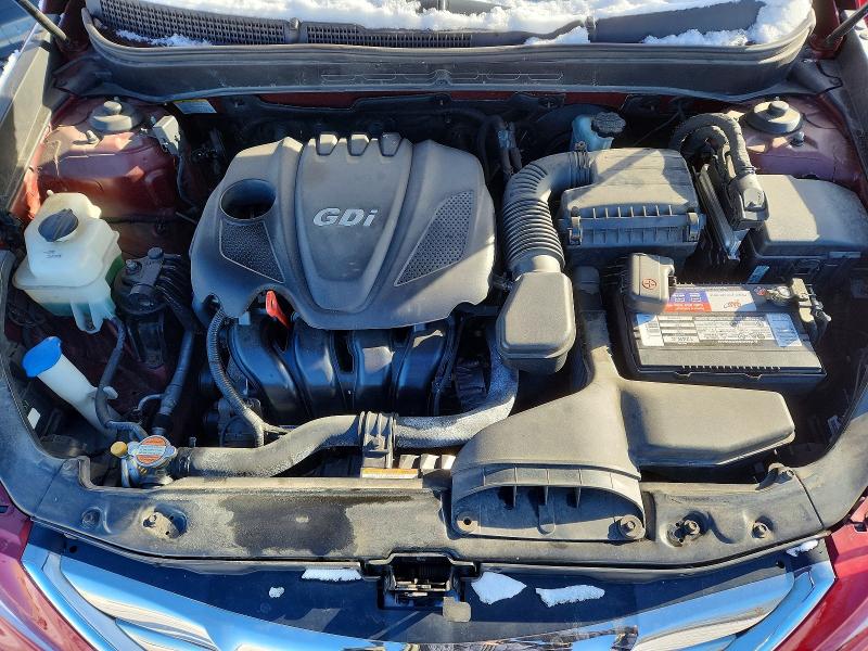 Photo 11 from auction – 2012 HYUNDAI SONATA SE with VIN 5NPEC4AC1CH365761