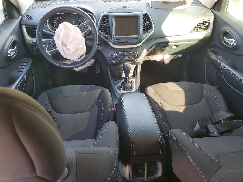 Photo 8 from auction – 2016 JEEP CHEROKEE L with VIN 1C4PJLCB3GW260135