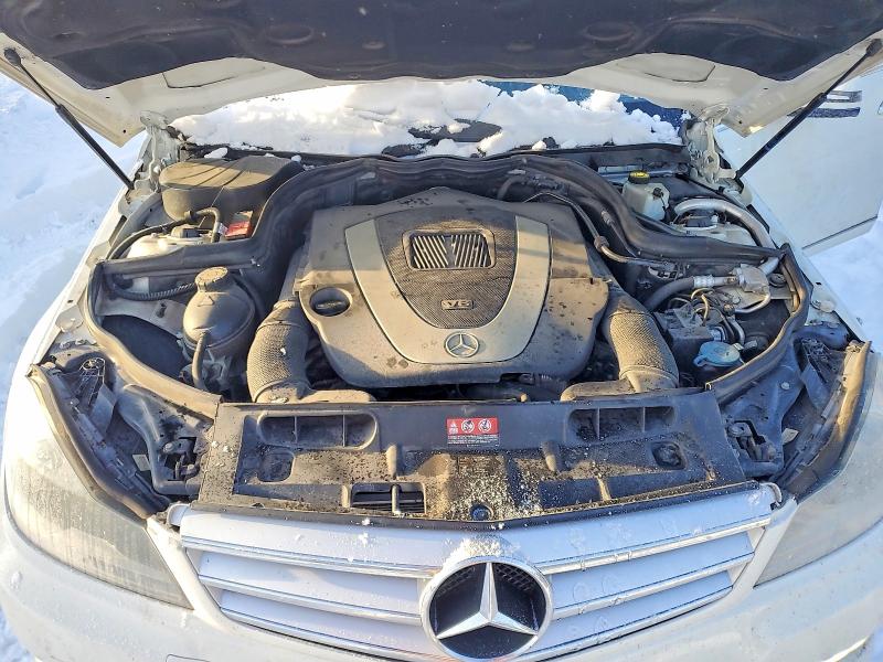 Photo 11 from auction – 2012 MERCEDES-BENZ C 300 4MAT with VIN WDDGF8BB5CF901530