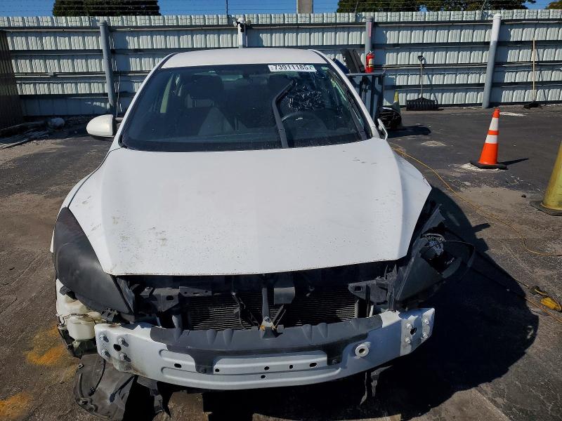 Photo 5 from auction – 2010 MAZDA 3 I with VIN JM1BL1SF0A1251152