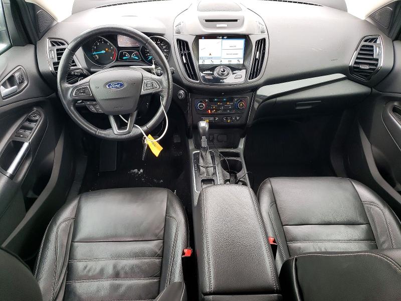 صورة رقم 8 من المزاد - 2017 FORD ESCAPE مع VIN 1FMCU0J98HUB69343