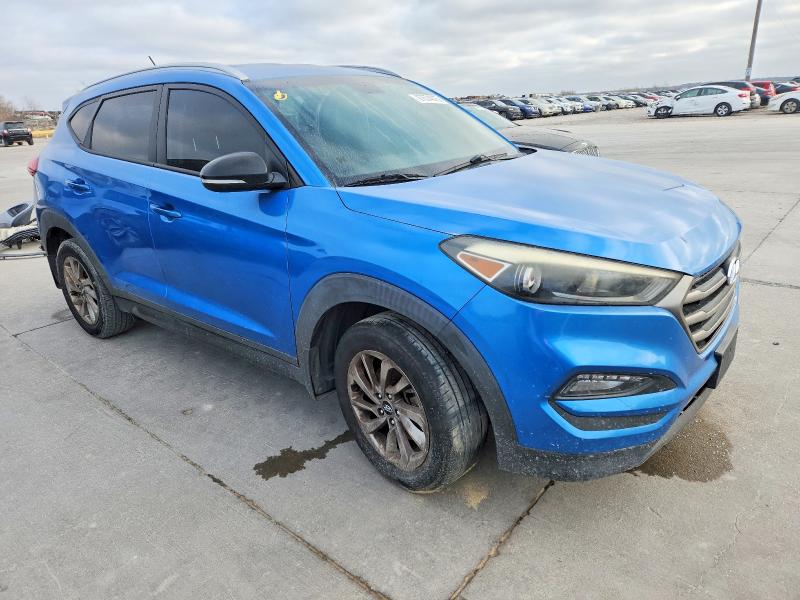 Photo 4 from auction – 2016 HYUNDAI TUCSON LIM with VIN KM8J33A23GU024742