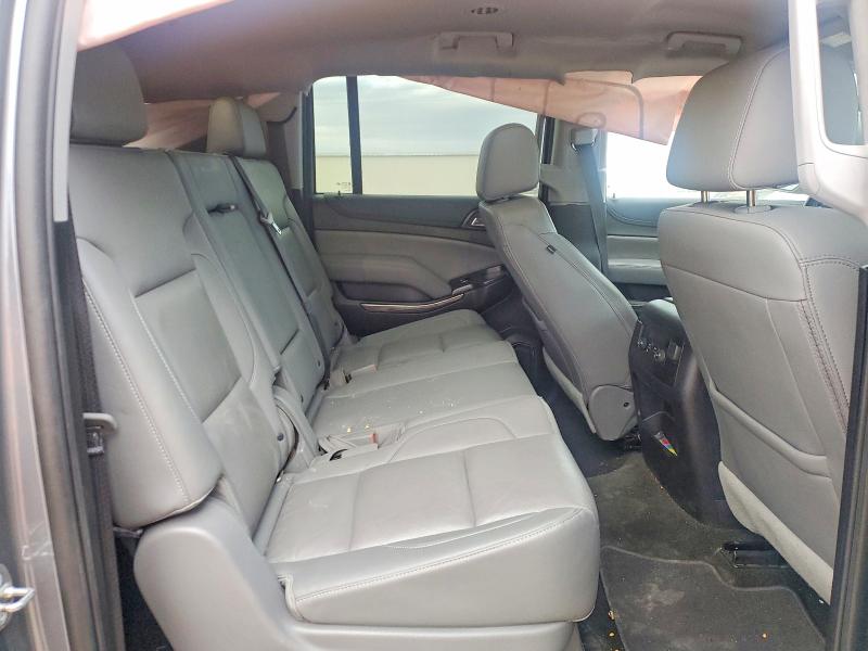 Photo 11 from auction – 2018 CHEVROLET SUBURBAN with VIN 1GNSCHKC4JR391891