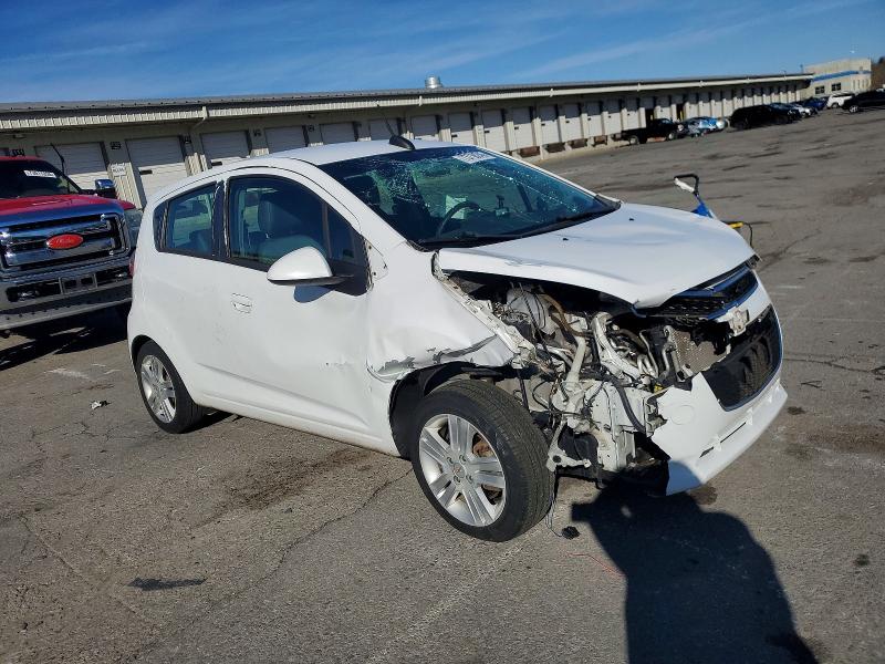 Фото 4 с аукциона – 2015 CHEVROLET SPARK 1LT с VIN KL8CD6S9XFC747878