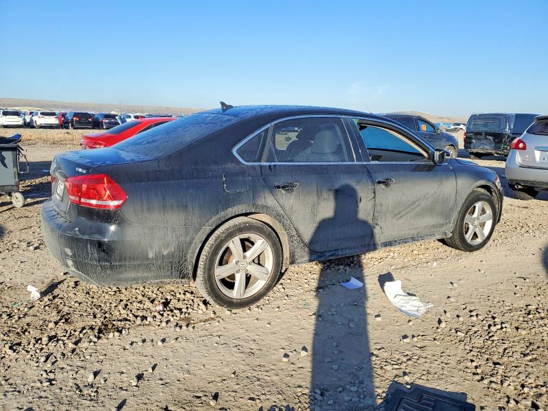 Photo 3 from auction – 2014 VOLKSWAGEN PASSAT with VIN 1VWBT7A30EC060137