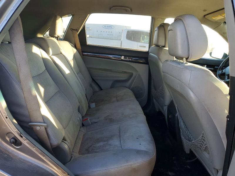 Photo 11 from auction – 2011 KIA SORENTO BA with VIN 5XYKT4A21BG102797