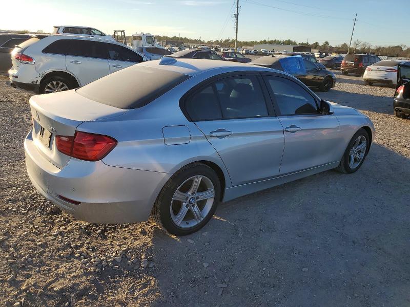 Photo 3 from auction – 2015 BMW 328 with VIN WBA3A5G57FNS91176
