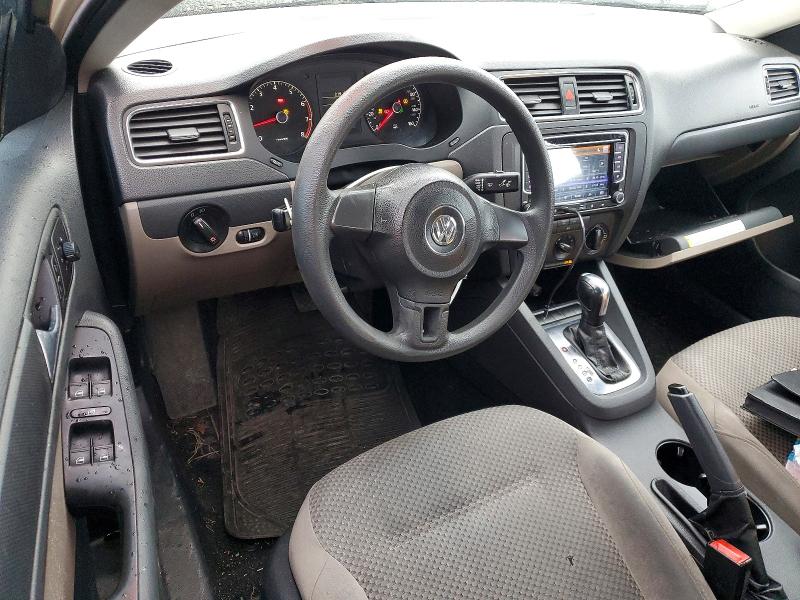 Photo 8 from auction – 2013 VOLKSWAGEN JETTA BASE with VIN 3VW2K7AJ4DM228490