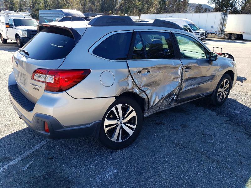 Photo 3 from auction – 2018 SUBARU OUTBACK 3. with VIN 4S4BSENC4J3217632