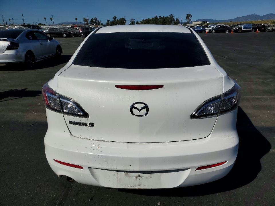 Photo 6 from auction – 2013 MAZDA 3 I with VIN JM1BL1TGXD1793242