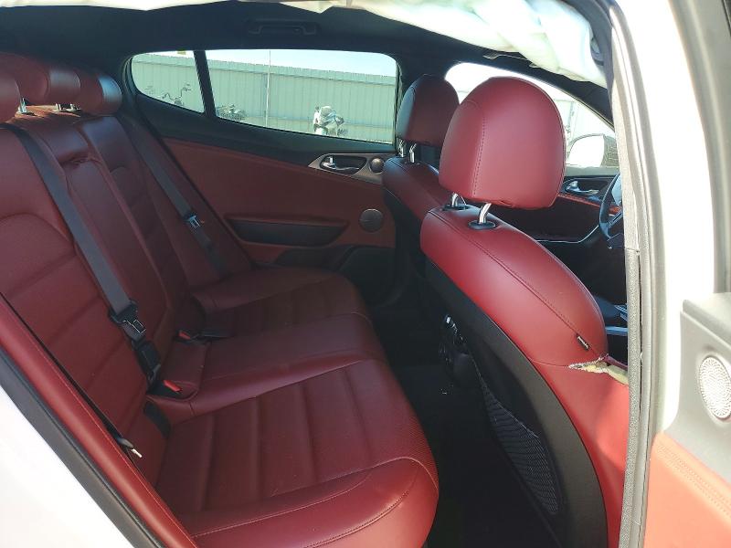 Photo 10 from auction – 2018 KIA STINGER with VIN KNAE55LC2J6040246