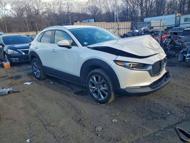 Photo 4 from auction – 2022 MAZDA CX-30 SELE with VIN 3MVDMBBL2NM430091