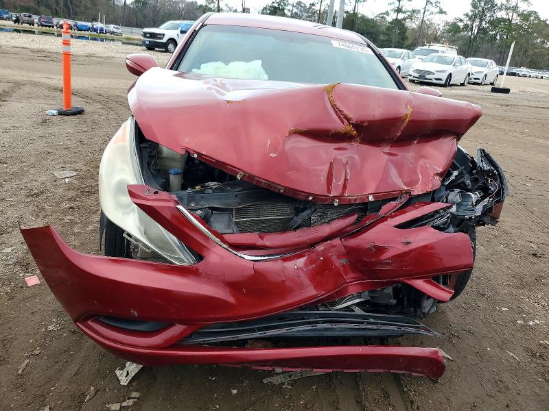 Photo 5 from auction – 2011 HYUNDAI SONATA with VIN 5NPEB4AC6BH026463