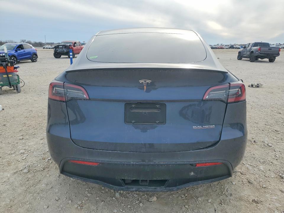Photo 6 from auction – 2022 TESLA MODEL Y with VIN 7SAYGDEF6NF443817