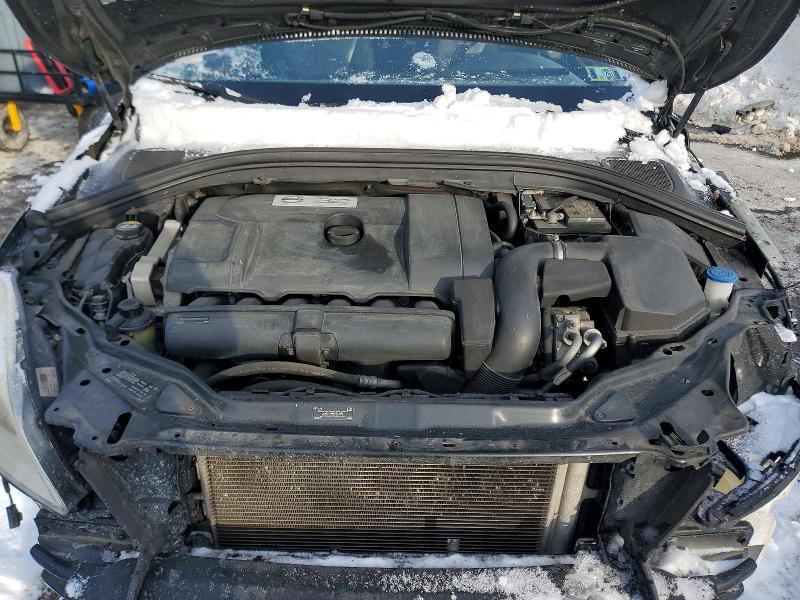 Photo 11 from auction – 2013 VOLVO XC60 3.2 with VIN YV4940DZ5D2369092