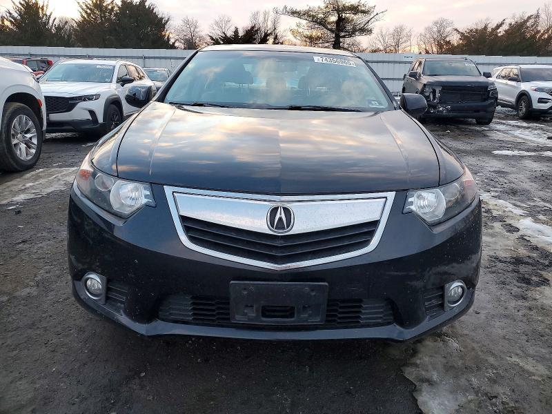 Photo 5 from auction – 2011 ACURA TSX with VIN JH4CU2F6XBC005909