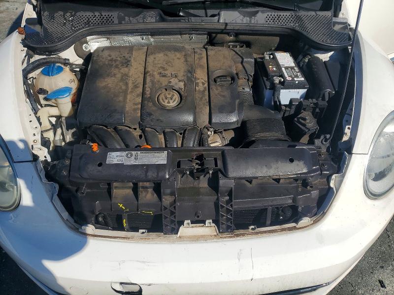 Photo 11 from auction – 2012 VOLKSWAGEN BEETLE with VIN 3VWJP7AT0CM612425