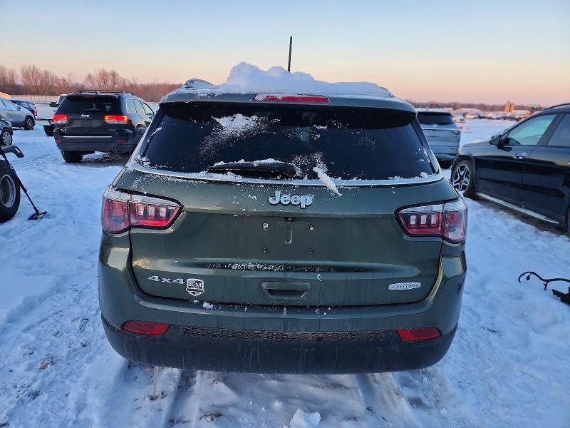Photo 6 from auction – 2018 JEEP COMPASS LA with VIN 3C4NJDBB8JT481175