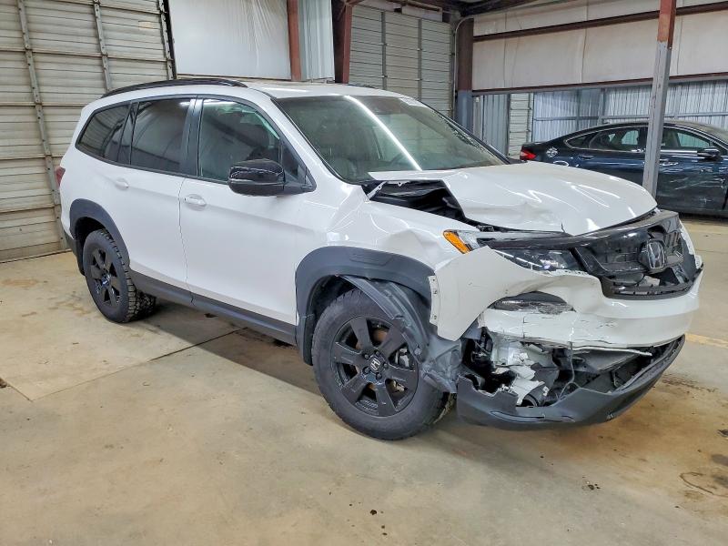 Photo 4 from auction – 2022 HONDA PILOT TRAI with VIN 5FNYF6H80NB075787