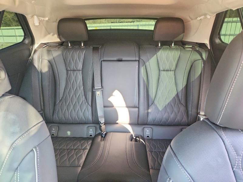 Photo 10 from auction – 2023 BUICK ENVISION with VIN LRBFZRR47PD029099