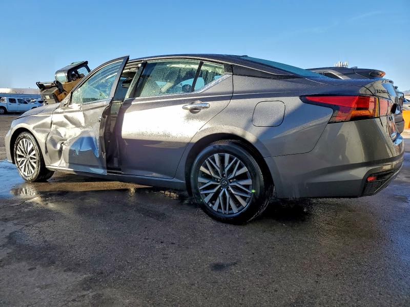 Photo 2 from auction – 2024 NISSAN ALTIMA SV with VIN 1N4BL4DV1RN429201