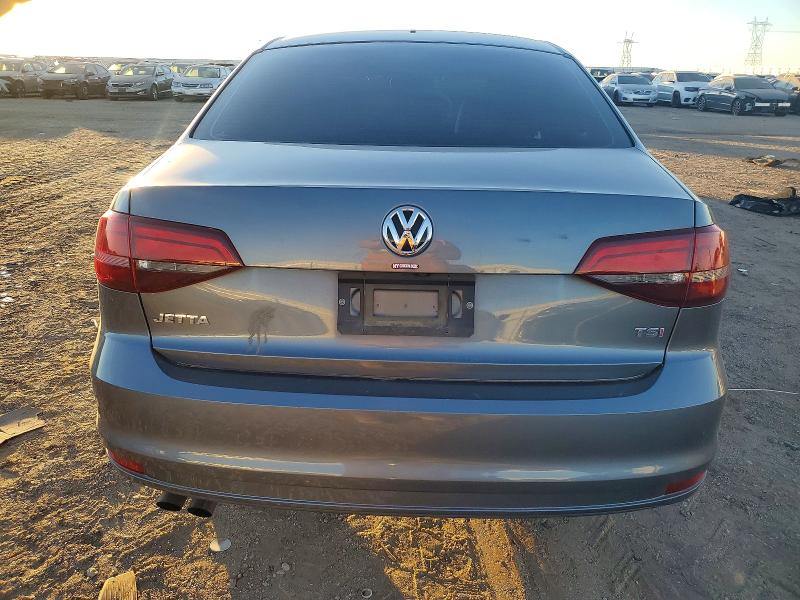 Photo 6 from auction – 2017 VOLKSWAGEN JETTA S with VIN 3VW2B7AJXHM366296