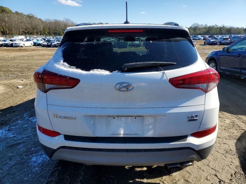 Photo 6 from auction – 2017 HYUNDAI TUCSON LIM with VIN KM8J3CA26HU552356