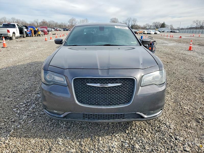 Photo 5 from auction – 2017 CHRYSLER 300 S with VIN 2C3CCABG0HH508128