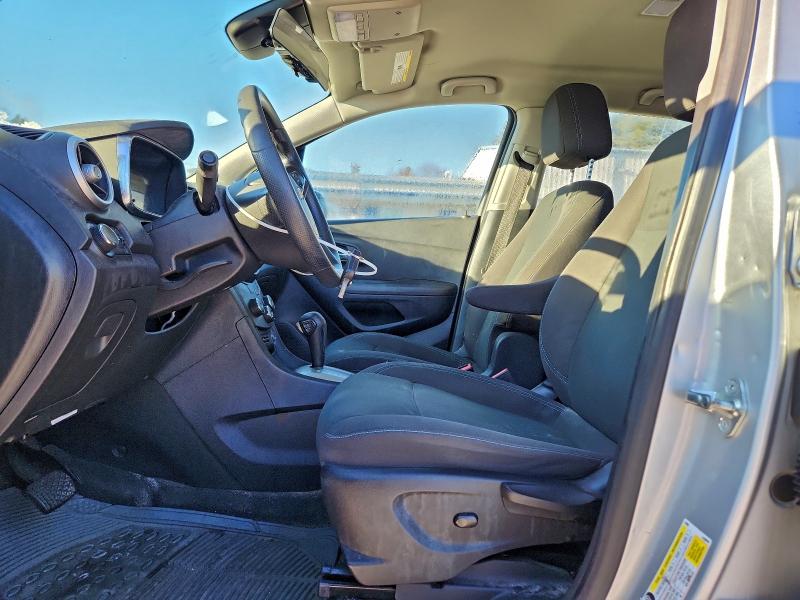 Photo 7 from auction – 2015 CHEVROLET TRAX LS with VIN KL7CJKSBXFB206957