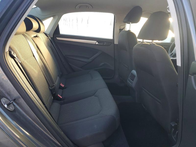 Photo 10 from auction – 2013 VOLKSWAGEN PASSAT S with VIN 1VWAH7A37DC030189