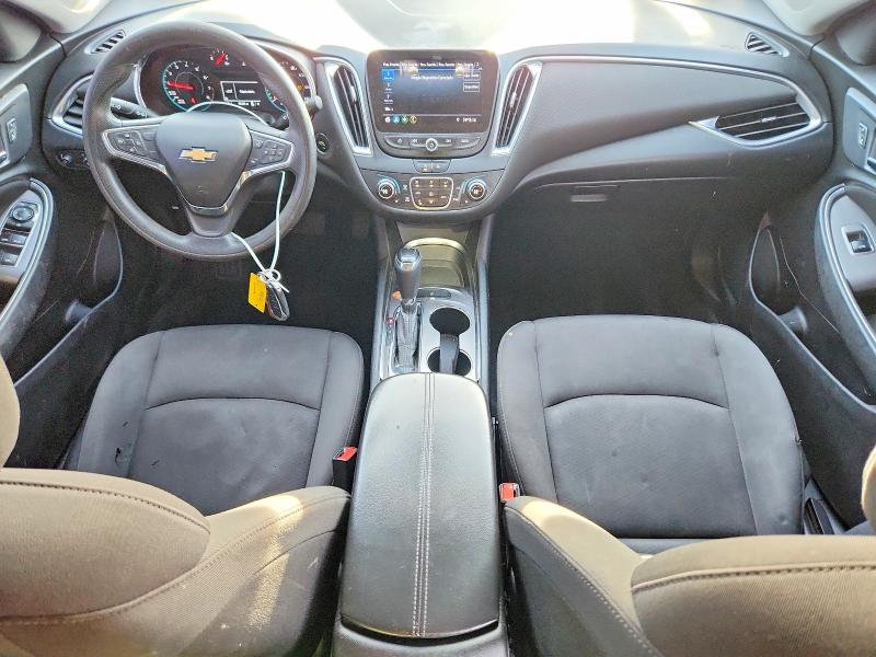 Photo 8 from auction – 2020 CHEVROLET MALIBU with VIN 1G1ZD5ST0LF119242