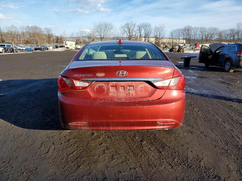 Photo 6 from auction – 2012 HYUNDAI SONATA GLS with VIN 5NPEB4AC5CH380251