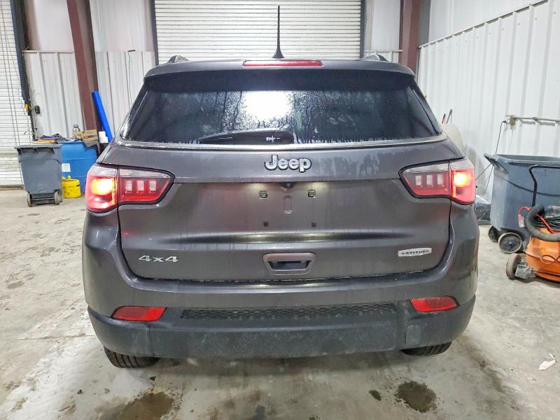 Photo 6 from auction – 2020 JEEP COMPASS with VIN 3C4NJDBB8LT133394