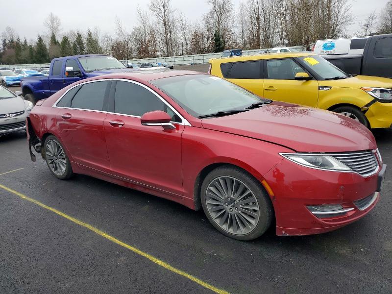 Photo 4 from auction – 2016 LINCOLN MKZ with VIN 3LN6L2G95GR612976