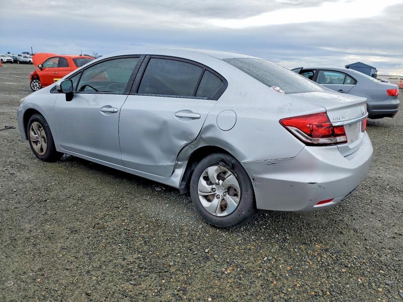 Photo 2 from auction – 2015 HONDA CIVIC LX with VIN 2HGFB2F52FH528793