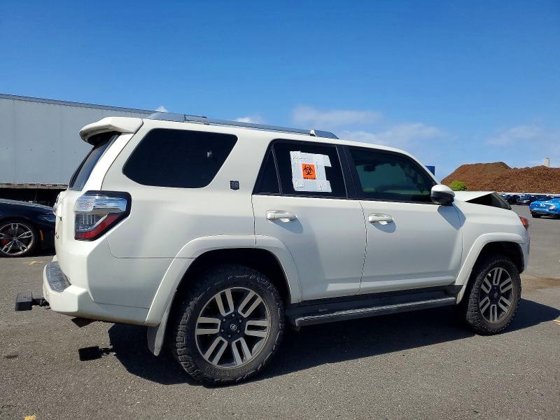 Photo 3 from auction – 2019 TOYOTA 4RUNNER with VIN JTEZU5JR5K5206485