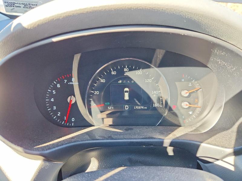 Photo 9 from auction – 2016 KIA SORENTO EX with VIN 5XYPHDA54GG181603