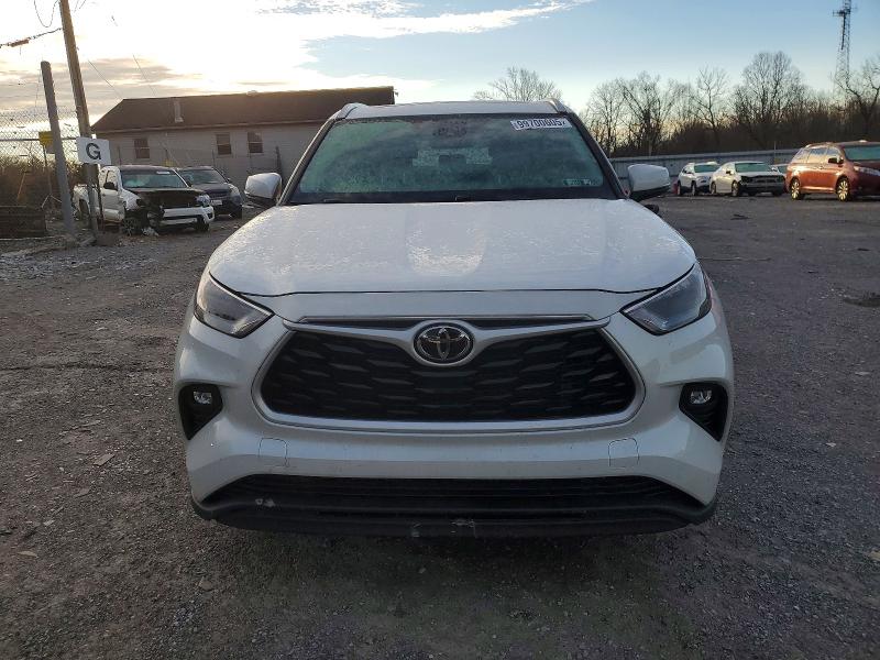 صورة رقم 5 من المزاد - 2023 TOYOTA HIGHLANDER مع VIN 5TDKDRBH2PS028300