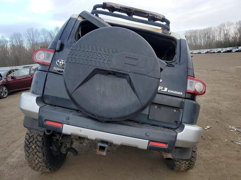 Photo 6 from auction – 2012 TOYOTA FJ CRUISER with VIN JTEBU4BF4CK147108