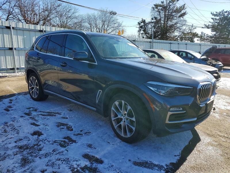 Photo 4 from auction – 2019 BMW X5 XDRIVE4 with VIN 5UXCR6C5XKLK86548