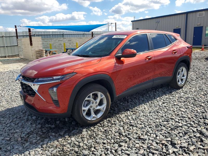 CHEVROLET TRAX 2024 with VIN KL77LFE29RC163211 - Photo from auction