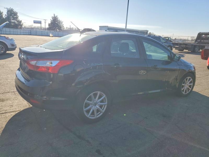 Photo 3 from auction – 2012 FORD FOCUS SE with VIN 1FAHP3F29CL244926