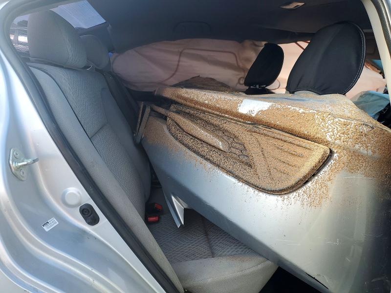 Photo 10 from auction – 2015 HONDA CIVIC LX with VIN 2HGFB2F51FH526646