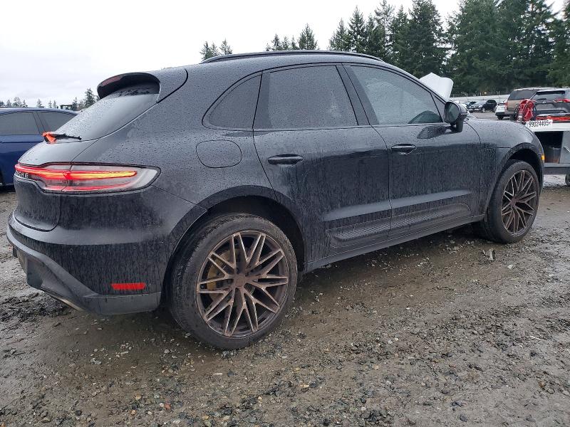 Photo 3 from auction – 2023 PORSCHE MACAN BASE with VIN WP1AA2A57PLB00613