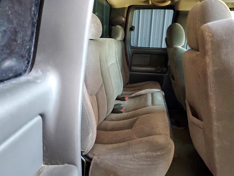 Foto 10 de la subasta – 2003 CHEVROLET SILVERADO con VIN 2GCEK19T831237623