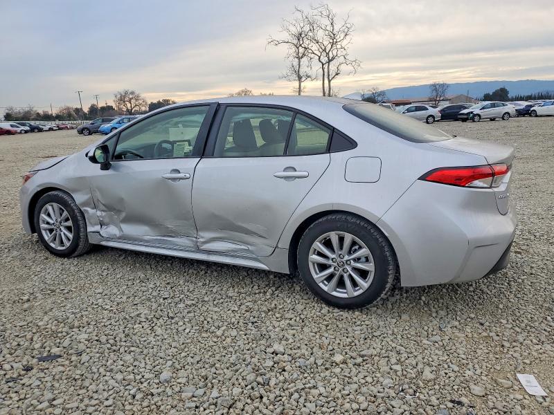 Photo 2 from auction – 2026 TOYOTA COROLLA with VIN JTDB4MEE4T3033952