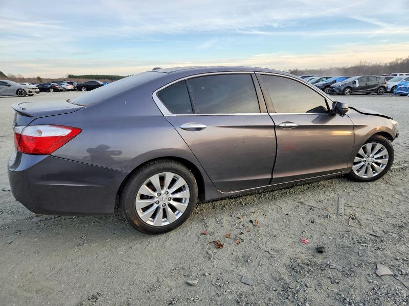Photo 3 from auction – 2015 HONDA ACCORD EXL with VIN 1HGCR2F80FA275996