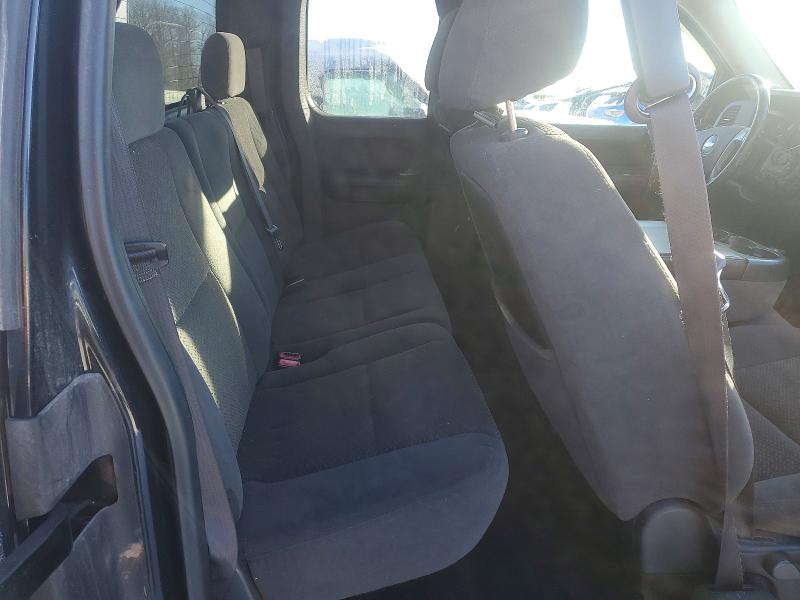 Photo 10 from auction – 2007 CHEVROLET SILVERADO with VIN 1GCEK19C87E502514